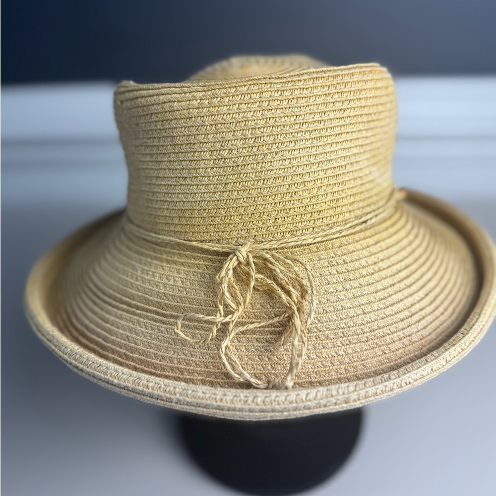 SCALA Collezione tie detail Adjustable Summer Hat - Picture 2 of 7